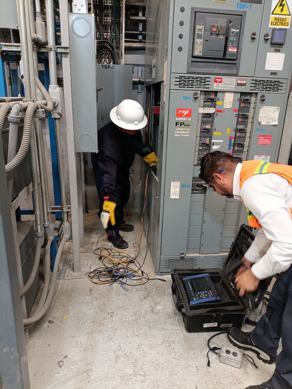 Proyecto Inteligencia Eléctrica